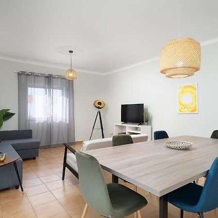 Tranquil View Apartment By Lovelystay Quarteira Kültér fotó