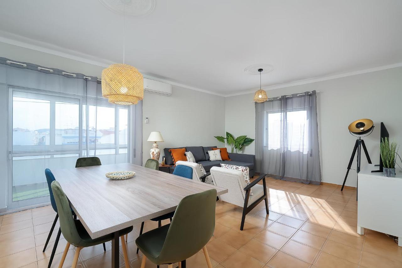 Tranquil View Apartment By Lovelystay Quarteira Kültér fotó