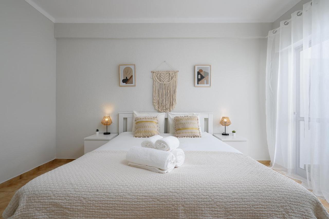 Tranquil View Apartment By Lovelystay Quarteira Kültér fotó