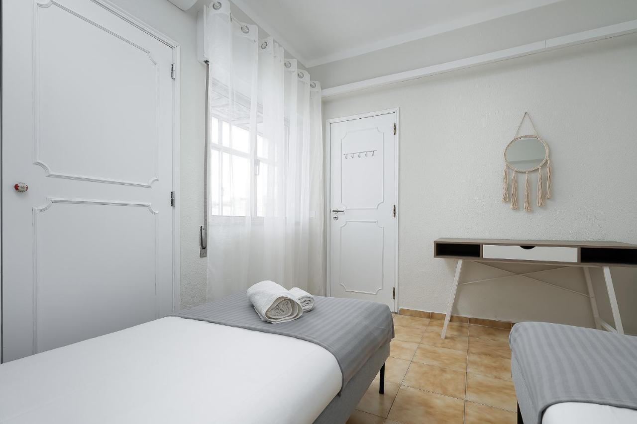 Tranquil View Apartment By Lovelystay Quarteira Kültér fotó